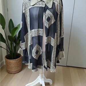 Chic Black and Cream Women's Tunic by Margon Made in Italy